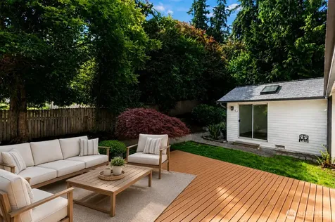 7815 NE 167th Street Kenmore WA 98028