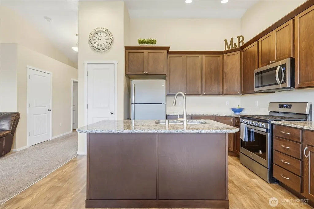 6212 Ramus Lane Pasco WA 99301