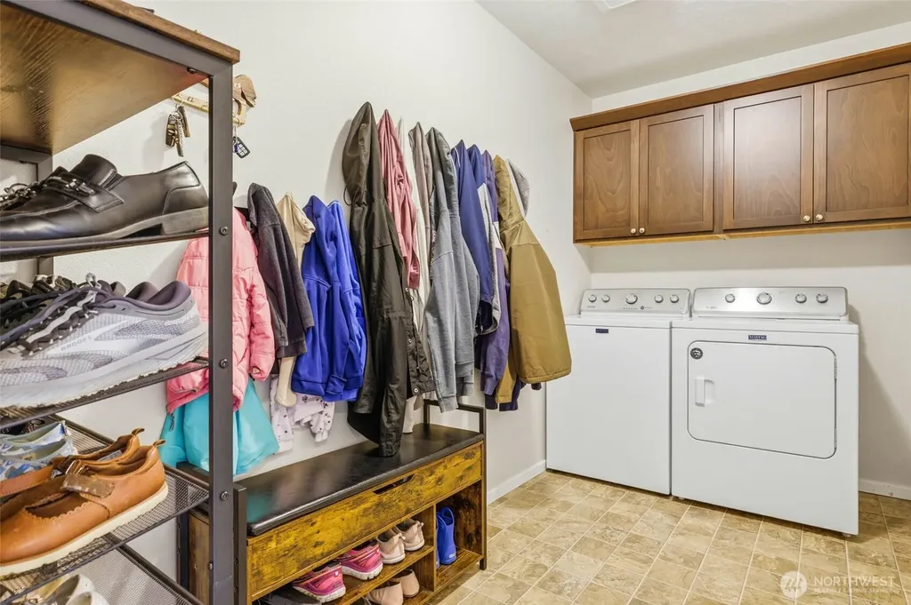 6212 Ramus Lane Pasco WA 99301