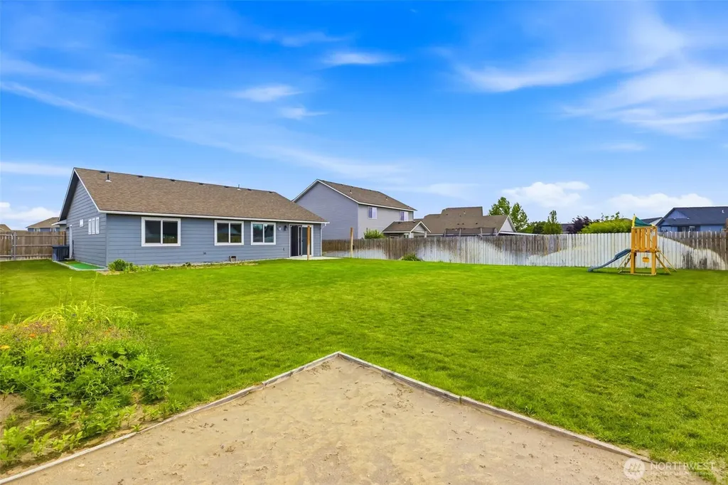 6212 Ramus Lane Pasco WA 99301