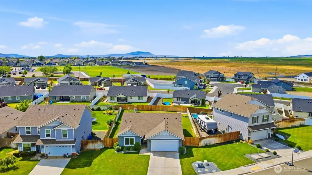 6212 Ramus Lane Pasco WA 99301