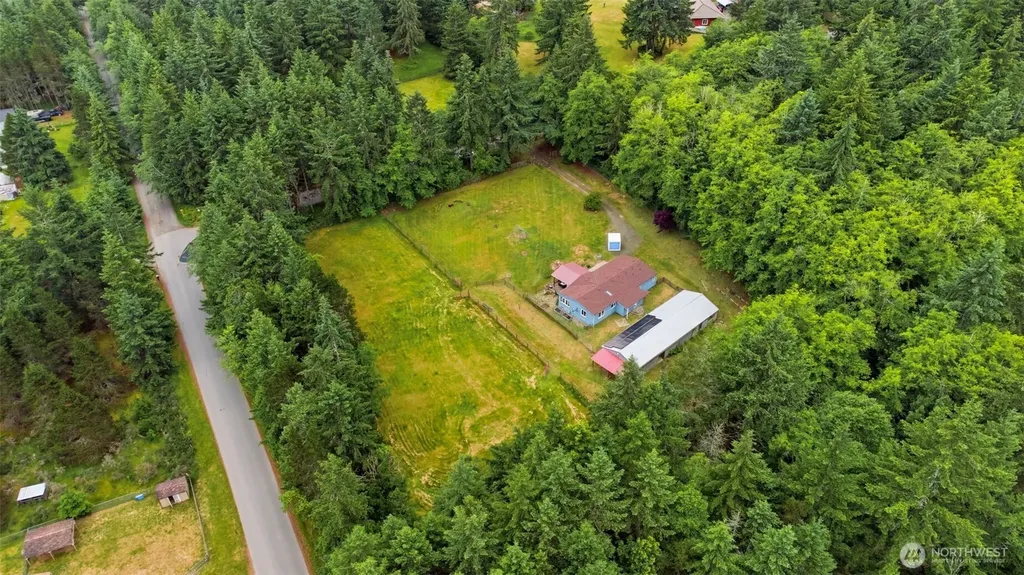4763 SW Paradise Lane Port Orchard WA 98367
