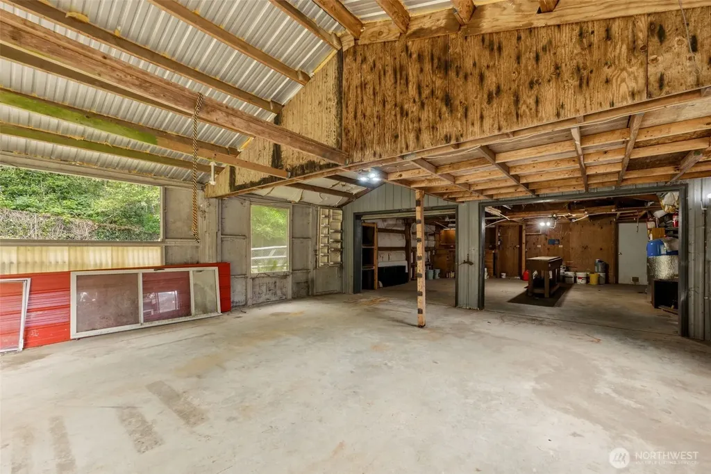 4763 SW Paradise Lane Port Orchard WA 98367