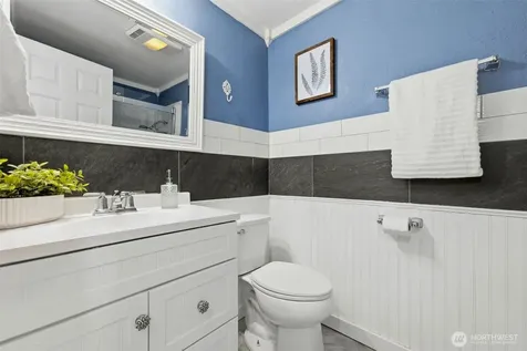 4763 SW Paradise Lane Port Orchard WA 98367