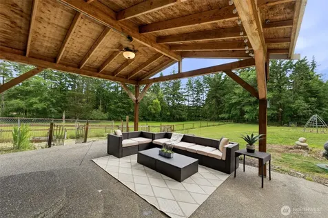 4763 SW Paradise Lane Port Orchard WA 98367