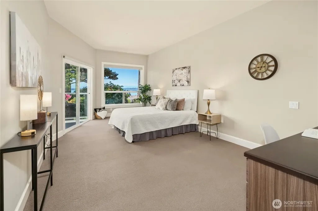 5404 Lake Washington Boulevard NE Kirkland WA 98033