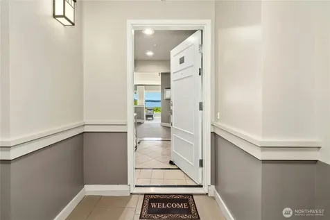 5404 Lake Washington Boulevard NE Kirkland WA 98033