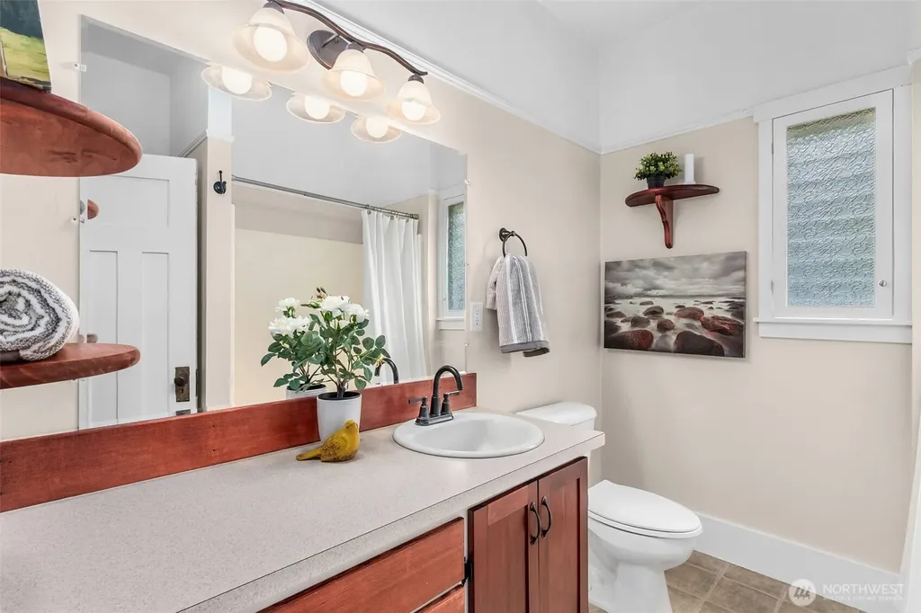 324 18th Avenue SE Olympia WA 98501