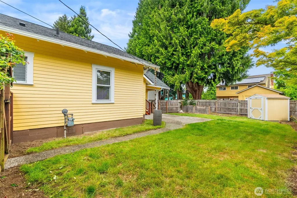 324 18th Avenue SE Olympia WA 98501