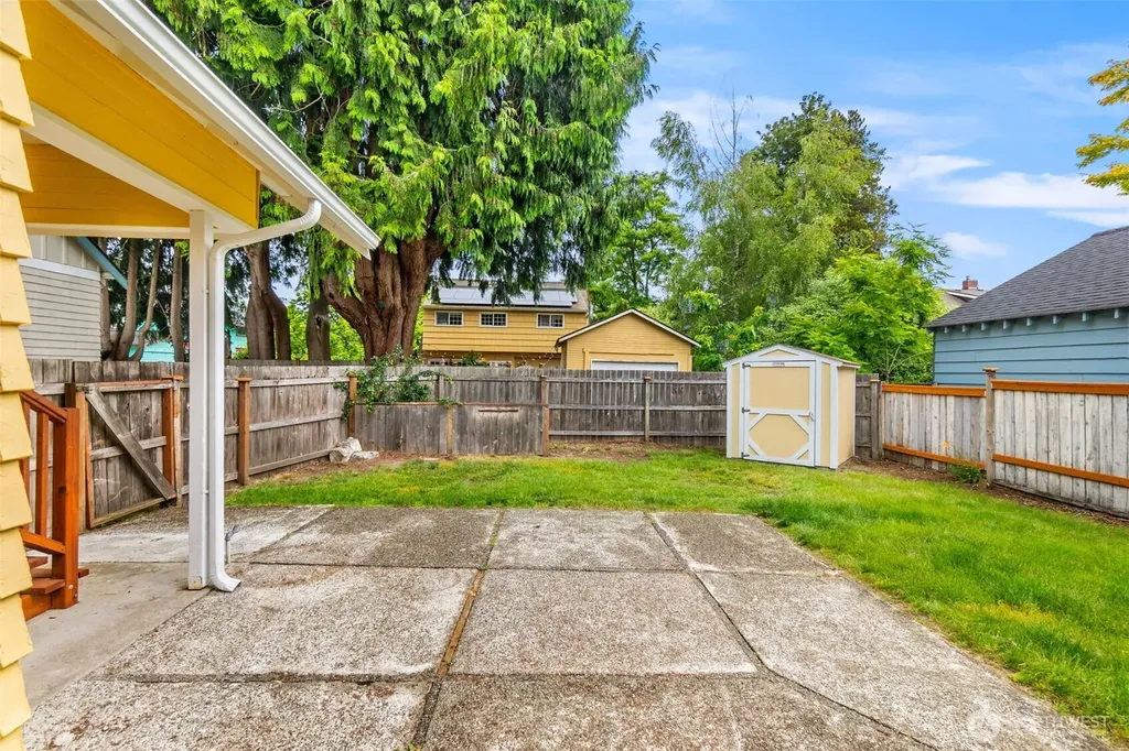 324 18th Avenue SE Olympia WA 98501