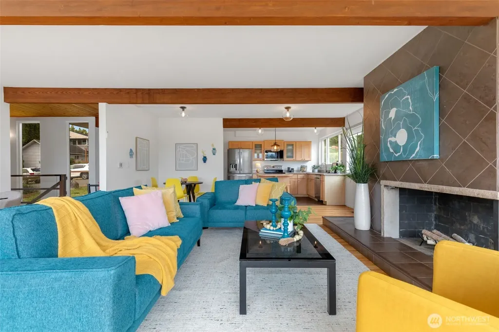 3511 S Thistle Street Seattle WA 98118
