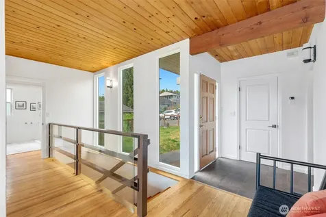 3511 S Thistle Street Seattle WA 98118