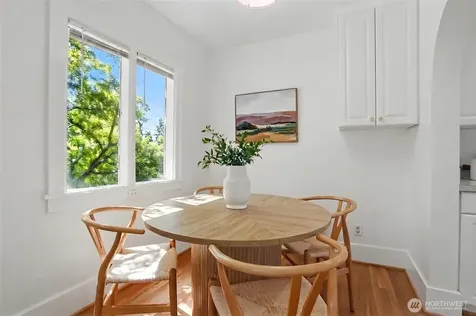 338 NW 79th Street Seattle WA 98117