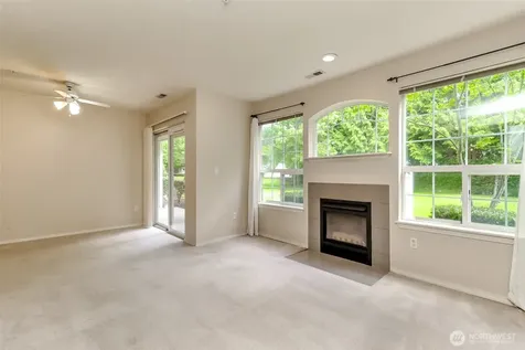 2037 S 368th Place Federal Way WA 98003