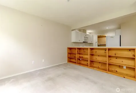 2037 S 368th Place Federal Way WA 98003