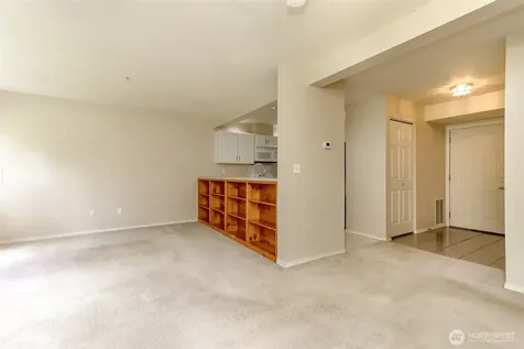 2037 S 368th Place Federal Way WA 98003