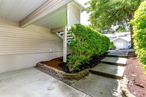 2037 S 368th Place Federal Way WA 98003