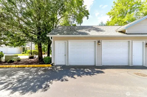 2037 S 368th Place Federal Way WA 98003