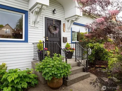 3607 Hoyt Avenue Everett WA 98201