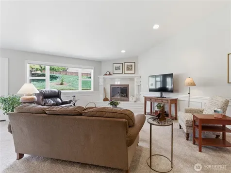 1380 Eastmont Avenue East Wenatchee WA 98802