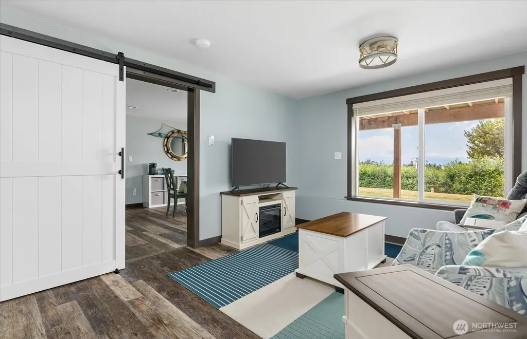 2591 El Mar Street Coupeville WA 98239