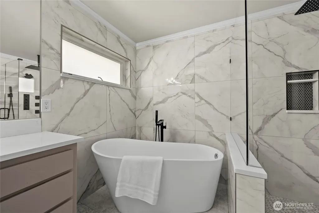 23100 SE 238th Street Maple Valley WA 98038