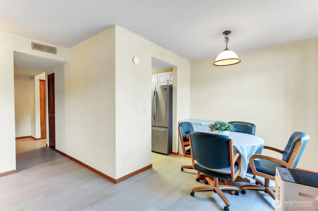 323 75th Street SE Everett WA 98203