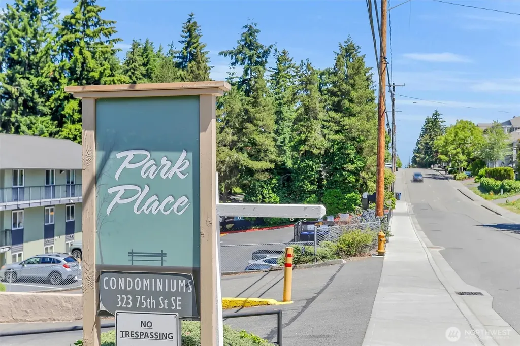 323 75th Street SE Everett WA 98203