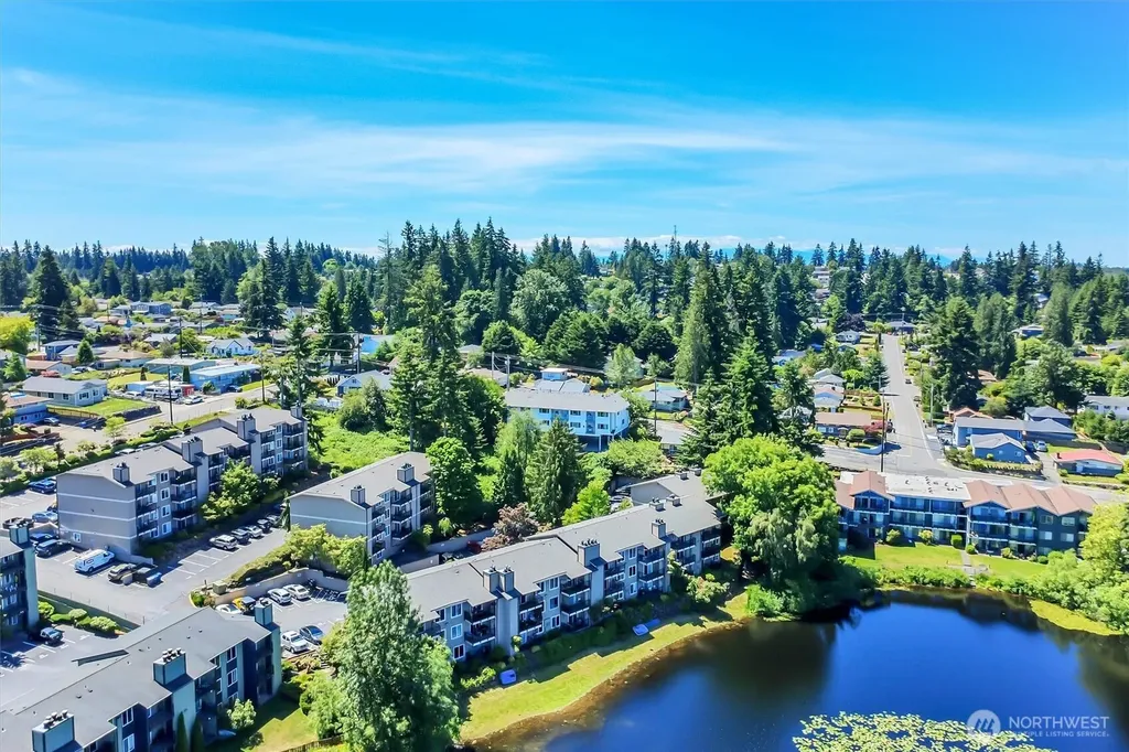 323 75th Street SE Everett WA 98203