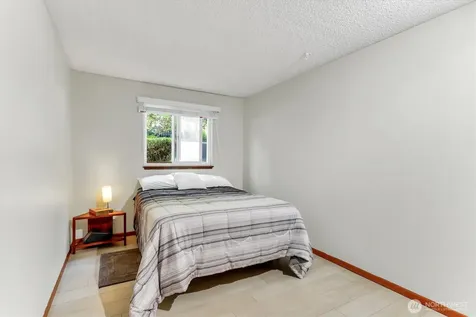 323 75th Street SE Everett WA 98203