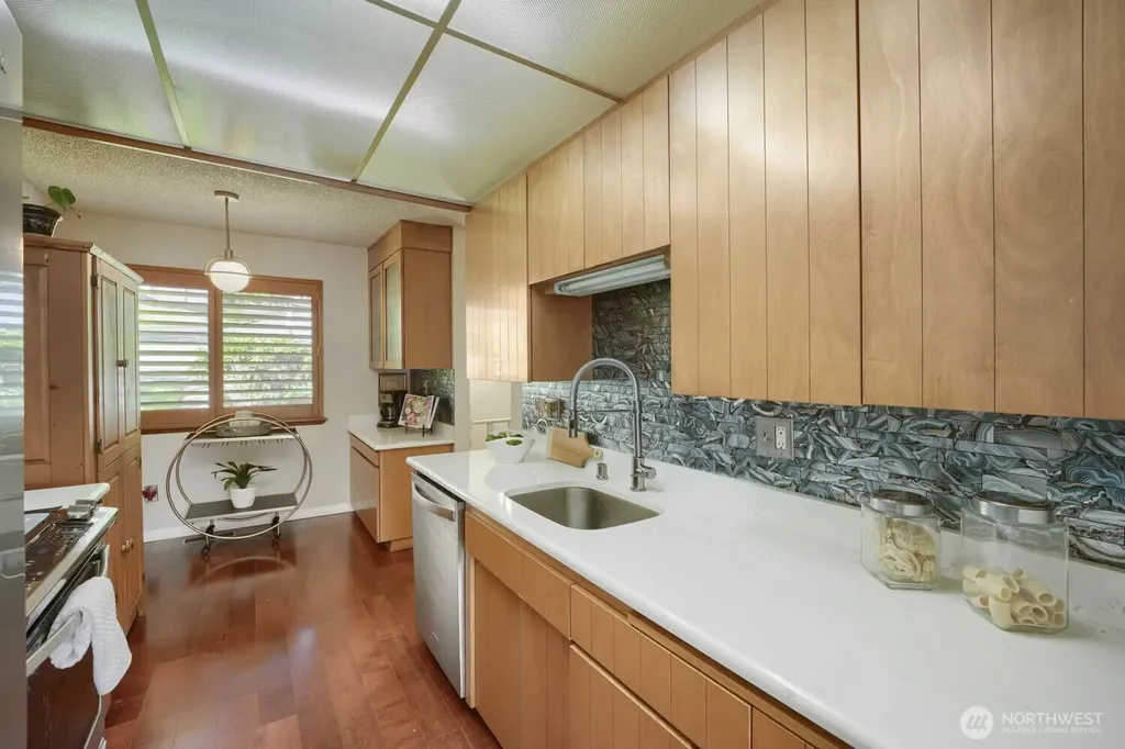 10634 Glen Acres Drive S Seattle WA 98168