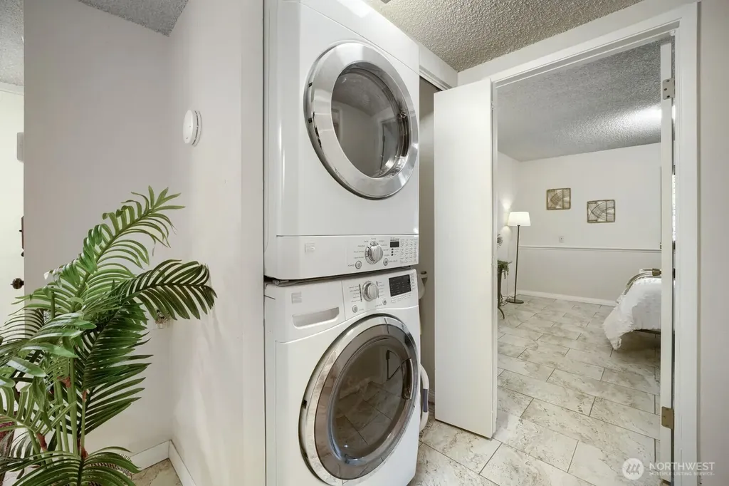 10634 Glen Acres Drive S Seattle WA 98168