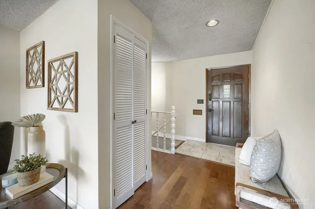 10634 Glen Acres Drive S Seattle WA 98168