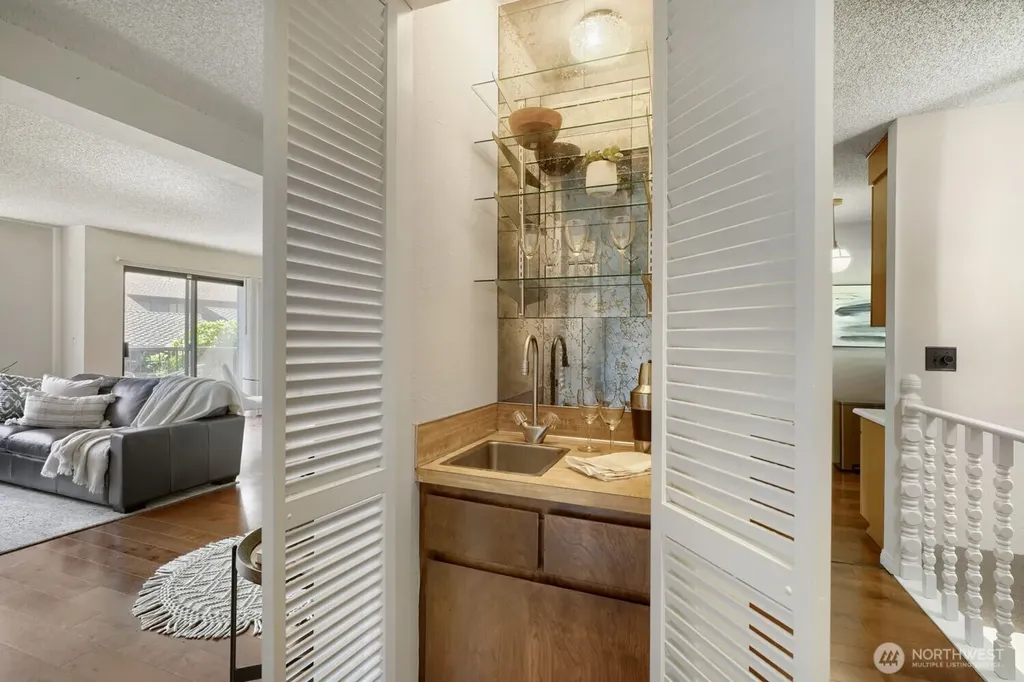 10634 Glen Acres Drive S Seattle WA 98168