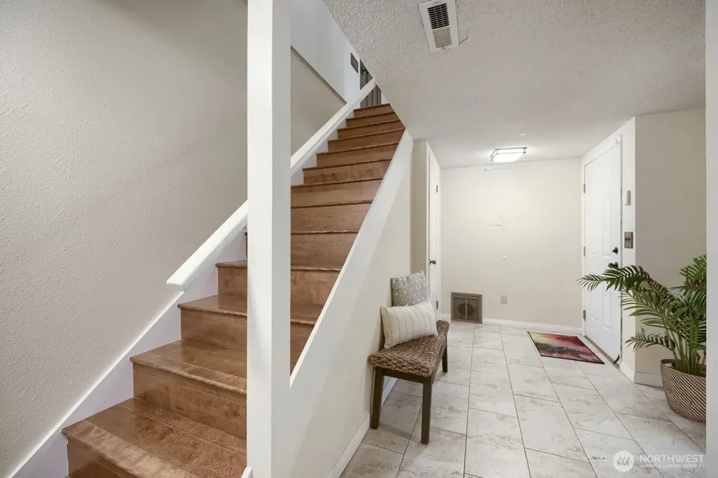 10634 Glen Acres Drive S Seattle WA 98168
