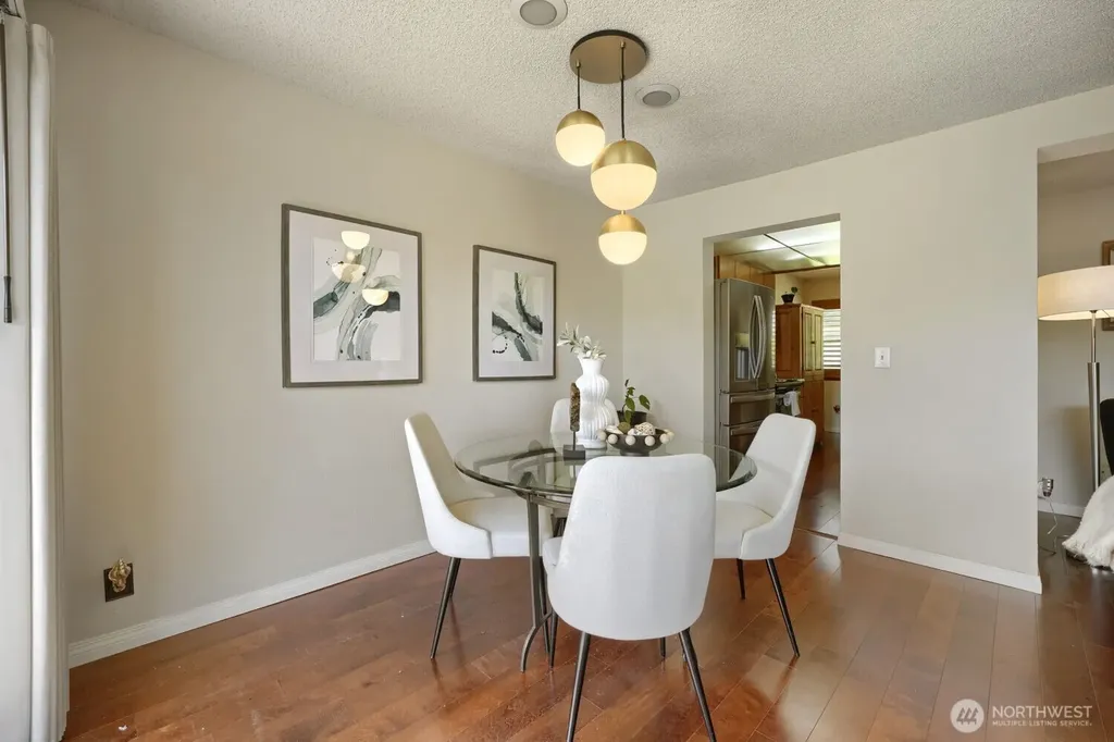 10634 Glen Acres Drive S Seattle WA 98168