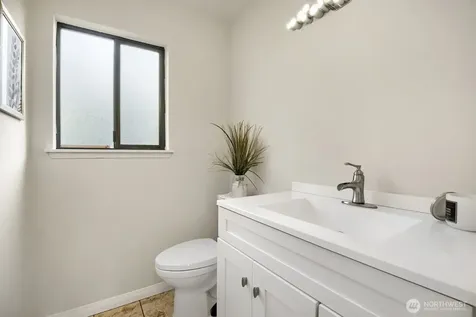 10634 Glen Acres Drive S Seattle WA 98168
