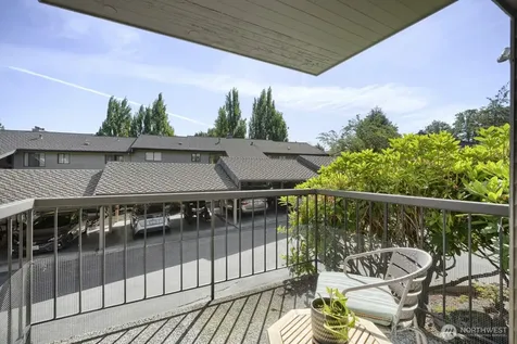 10634 Glen Acres Drive S Seattle WA 98168