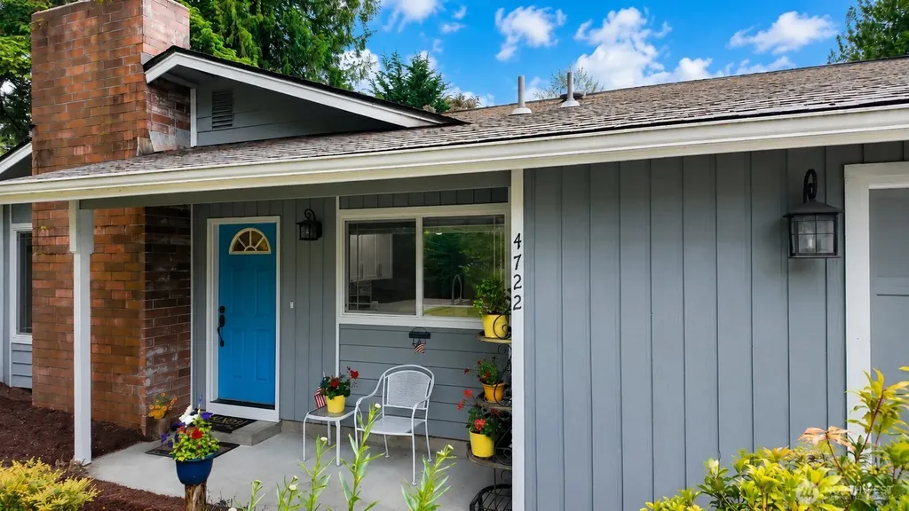 4722 197th Place NE Arlington WA 98223