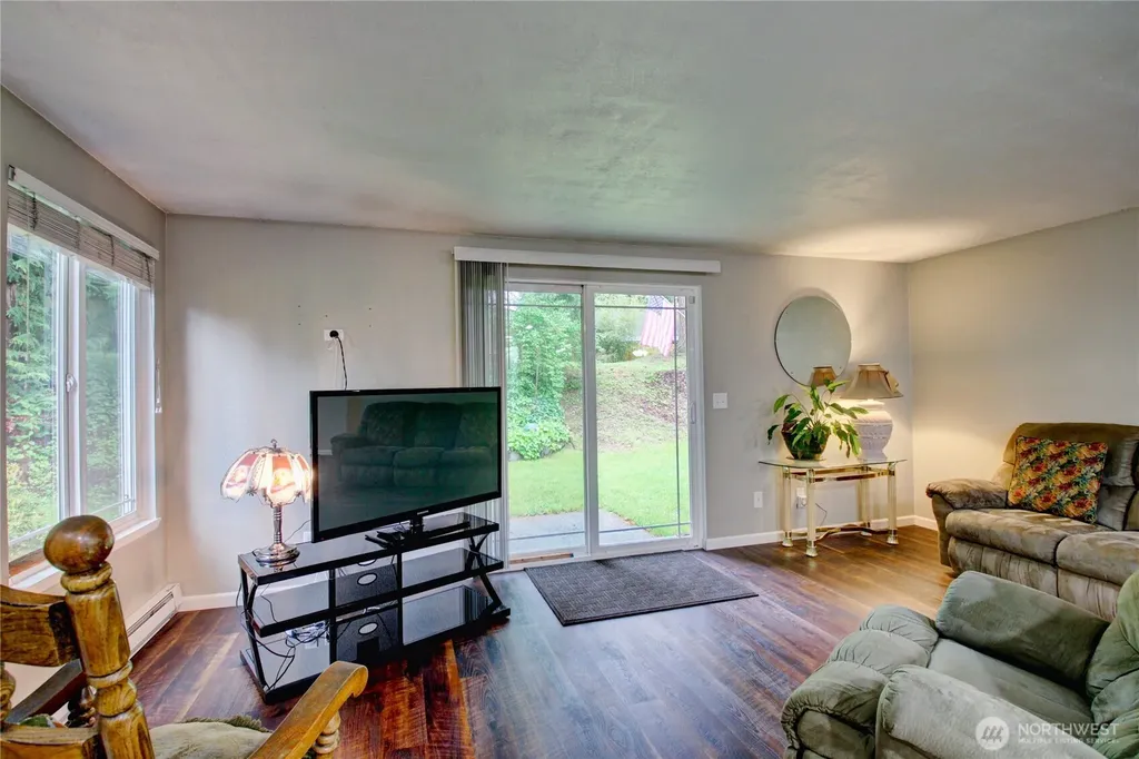 4722 197th Place NE Arlington WA 98223