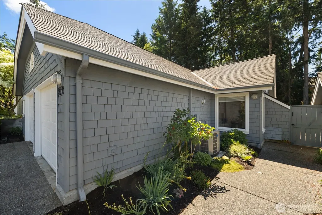 3810 100th Street Gig Harbor WA 98332