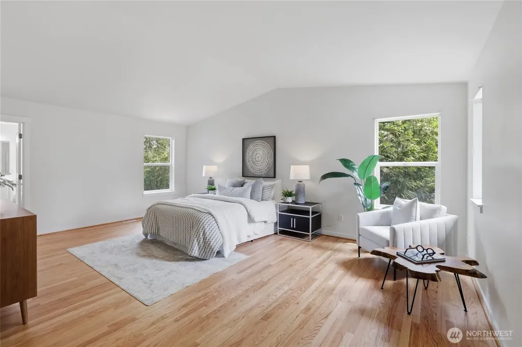 252 245th Place NE Sammamish WA 98074