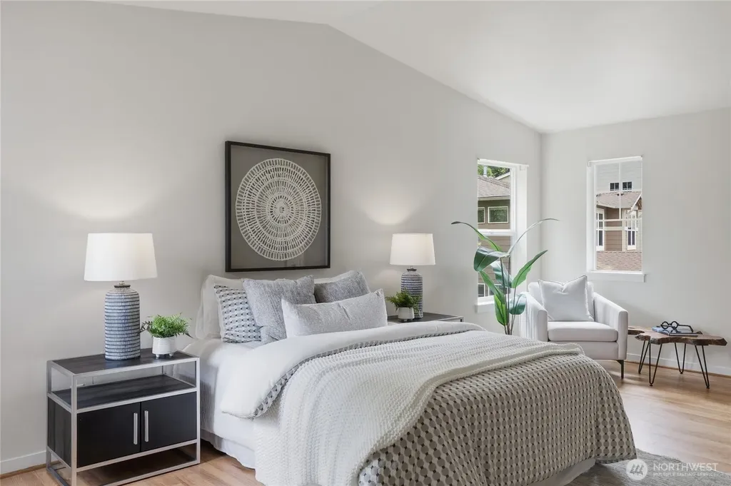 252 245th Place NE Sammamish WA 98074