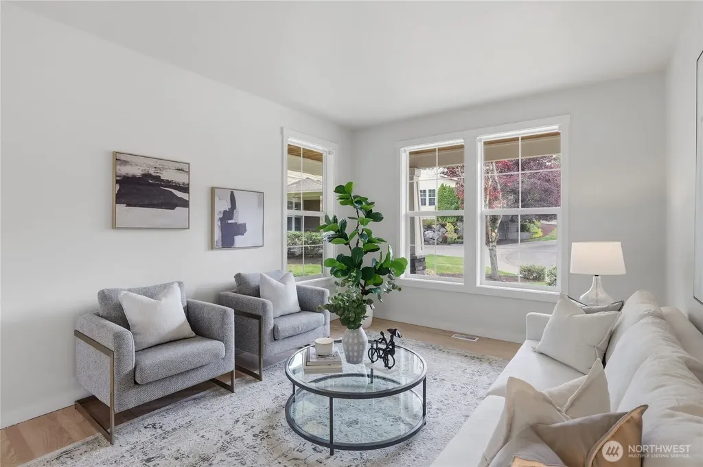 252 245th Place NE Sammamish WA 98074