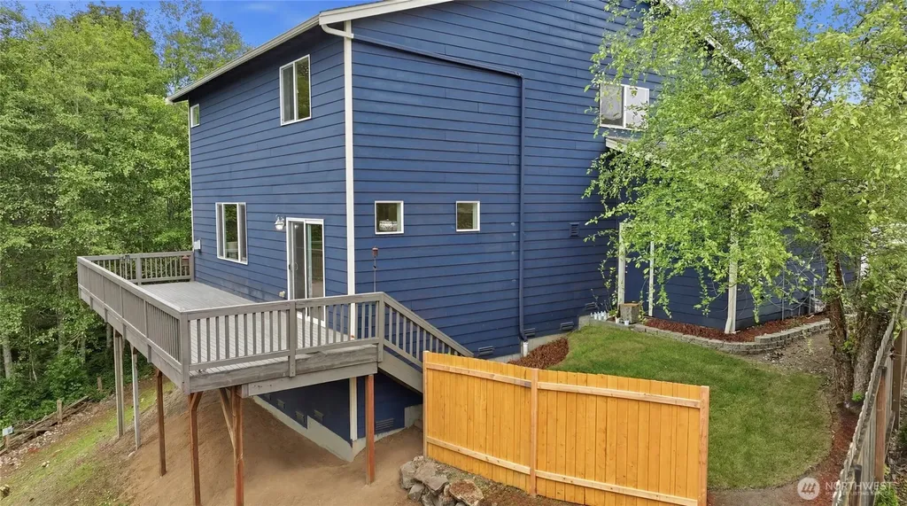 252 245th Place NE Sammamish WA 98074