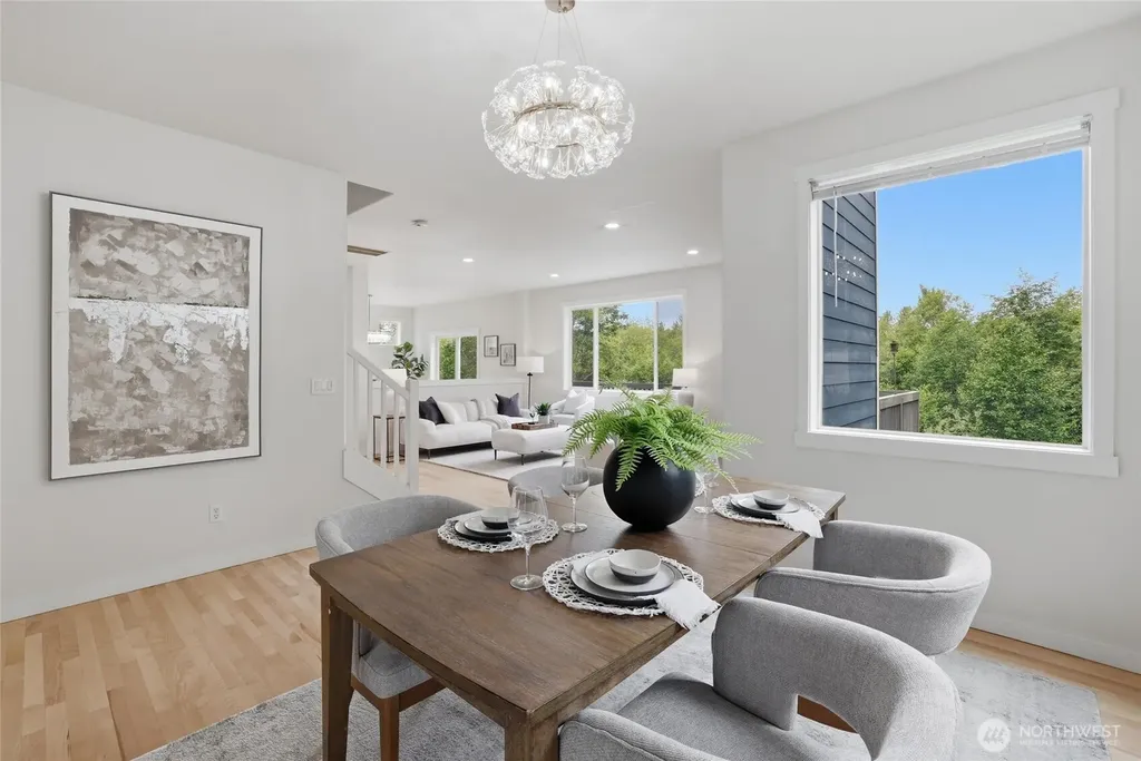 252 245th Place NE Sammamish WA 98074