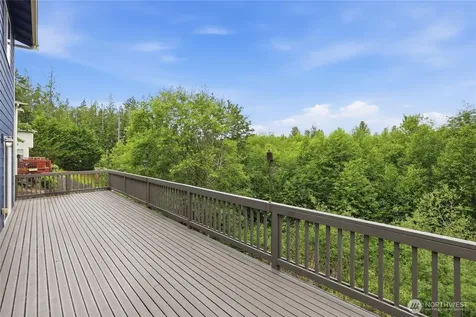 252 245th Place NE Sammamish WA 98074