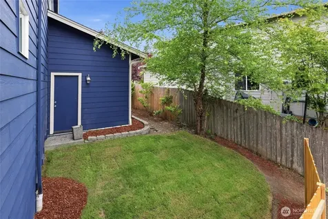 252 245th Place NE Sammamish WA 98074