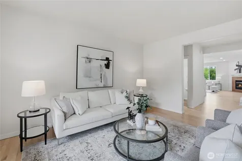 252 245th Place NE Sammamish WA 98074