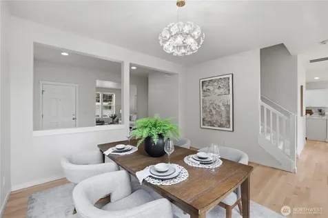 252 245th Place NE Sammamish WA 98074